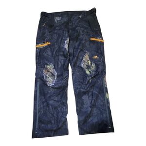 Mossy Oak Men's Black and Orange Cargo Pants